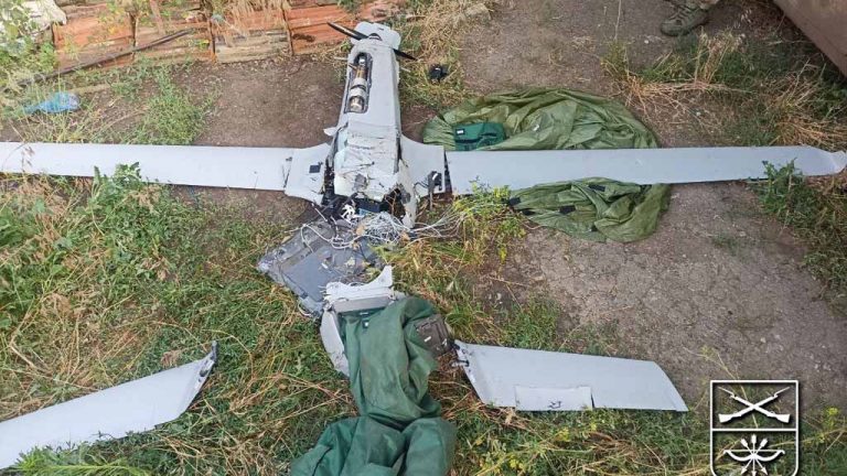 Российские военные посадили несколько дронов противника