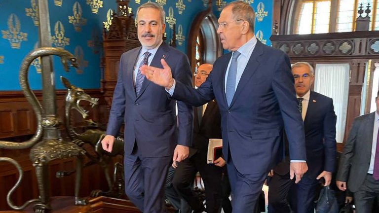 Российско-турецкие переговоры проходят в Москве