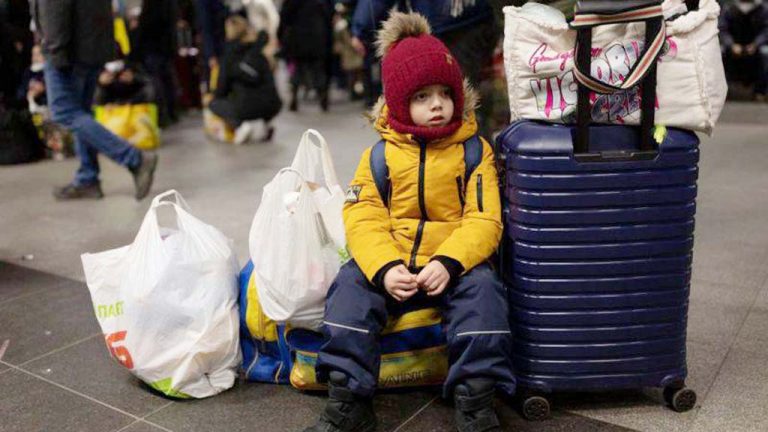 Сотни украинцев в Европе столкнулись с проблемой – европейские органы опеки забрали их детей