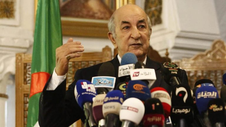 Алжир выступил за признание Палестины полноправным членом ООН