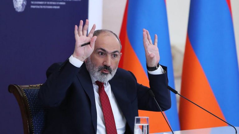 Политика Пашиняна привела к ухудшению отношений со всеми соседями Армении