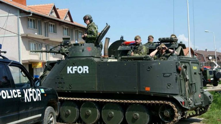 Генерал из Турции будет командовать Силами НАТО для Косово