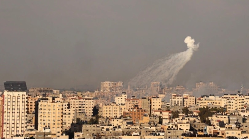 Израиль применил белый фосфор против Газы и Ливана