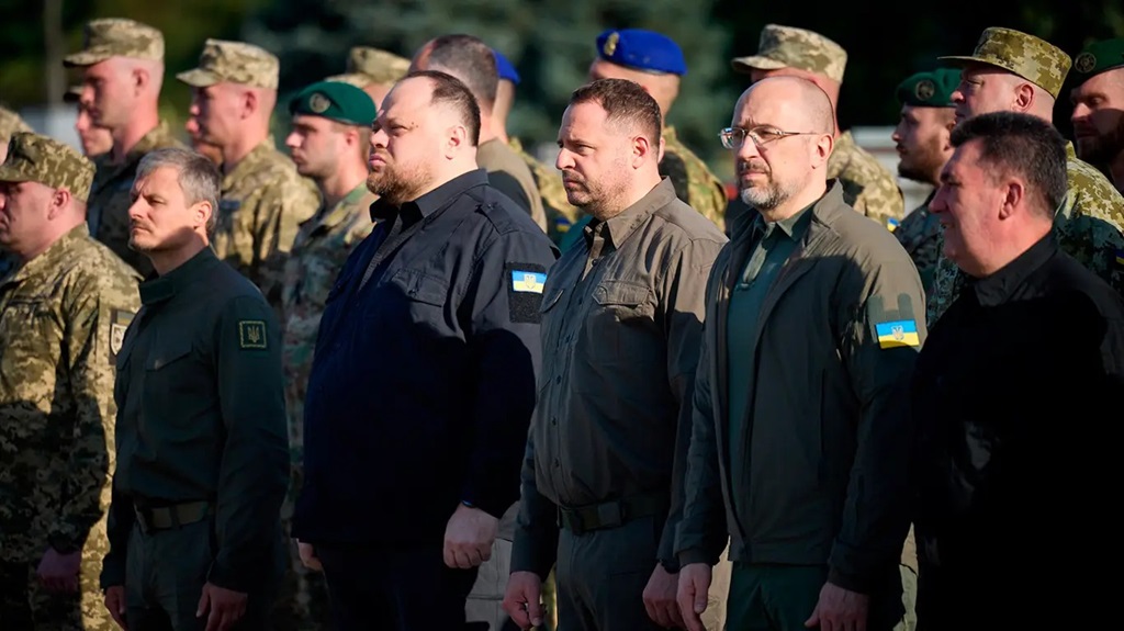 Риттер посоветовал Украине как можно быстрее прекратить воевать