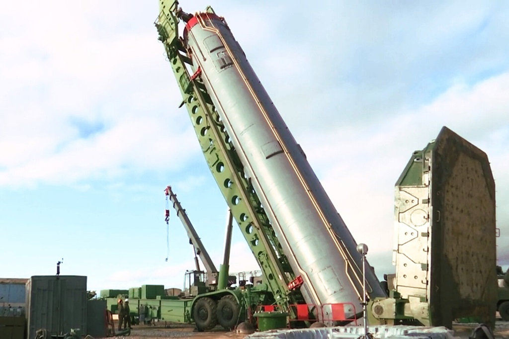 Авторы Daily Express оценили свойства ракетного комплекса «Авангард» 