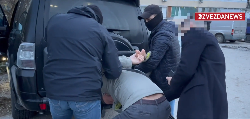В Крыму арестован за госизмену гражданин РФ, отправлявший на Украину запчасти к авиатехнике
