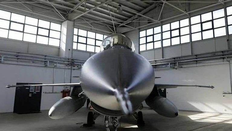 Экс-глава Генштаба США Милли рассмеялся в ответ на просьбу Залужного по F-16