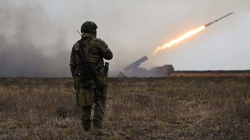 Украинский генерал Кривонос подтвердил, что ВКС РФ повредили одно из главных предприятий Украины