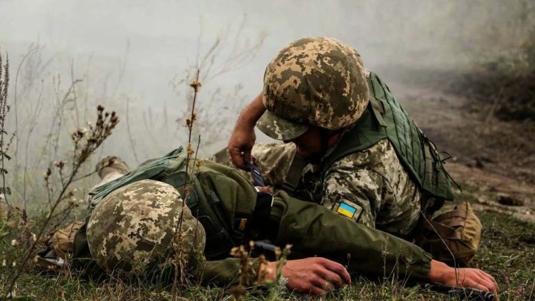 Передовая усыпана телами украинских военных