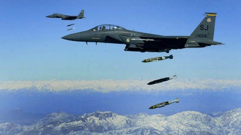 ВВС США нанесли серию ударов по территории Сирии