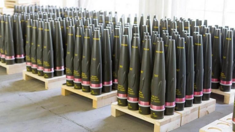 На Украине украли 40 миллионов долларов на закупках снарядов