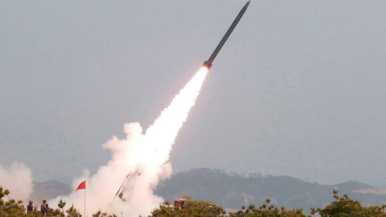 Сеул проинформировал США о ракетных учениях КНДР