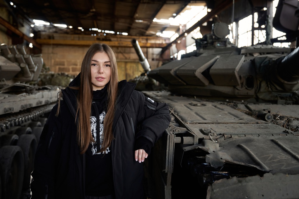 Марьяна Наумова: «Война — это страшные лишения, это страшная нагрузка, это горе, это потери»
