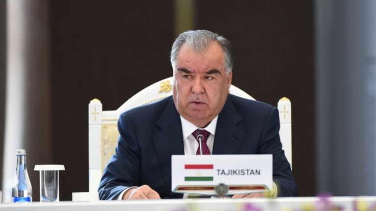 Кадровые перестановки в Таджикистане: масштабы впечатляют