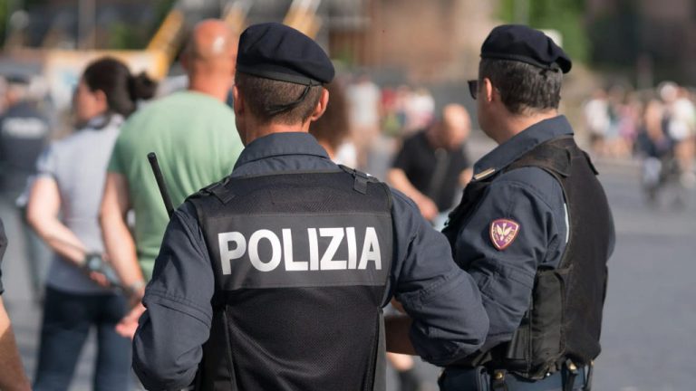 Полиция Италии задержала малолетнего нациста из Украины
