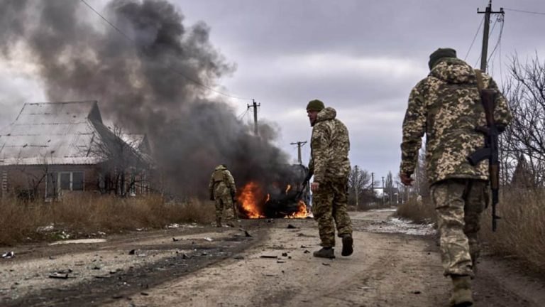 Бойцы ВСУ устроили казнь на Сватовско-Кременском направлении