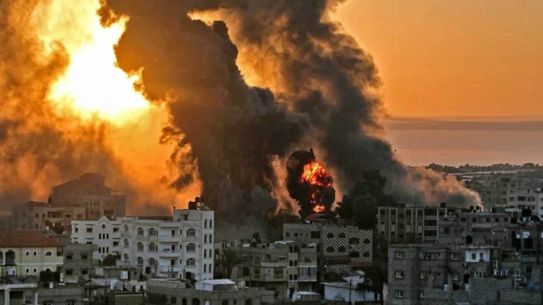 ВВС Израиля нанесли удар по лагерю беженцев в Газе