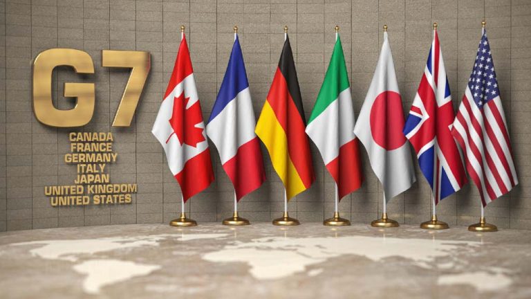 В группе стран G7 пообещали усилить санкционное давление на Россию