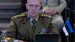 Начальник армии Эстонии готов сразиться с Россией и победить
