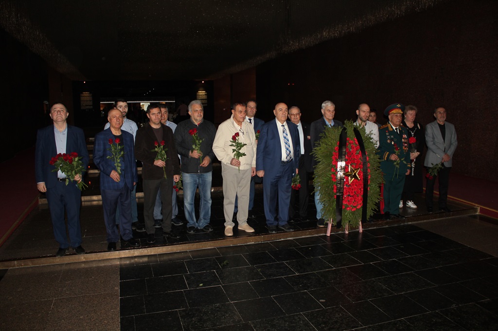 Редколлегия газеты «Ноев Ковчег» провела памятную акцию в музее Победы на Поклонной горе
