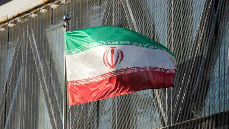Иран ввёл санкции против компаний из США и Великобритании
