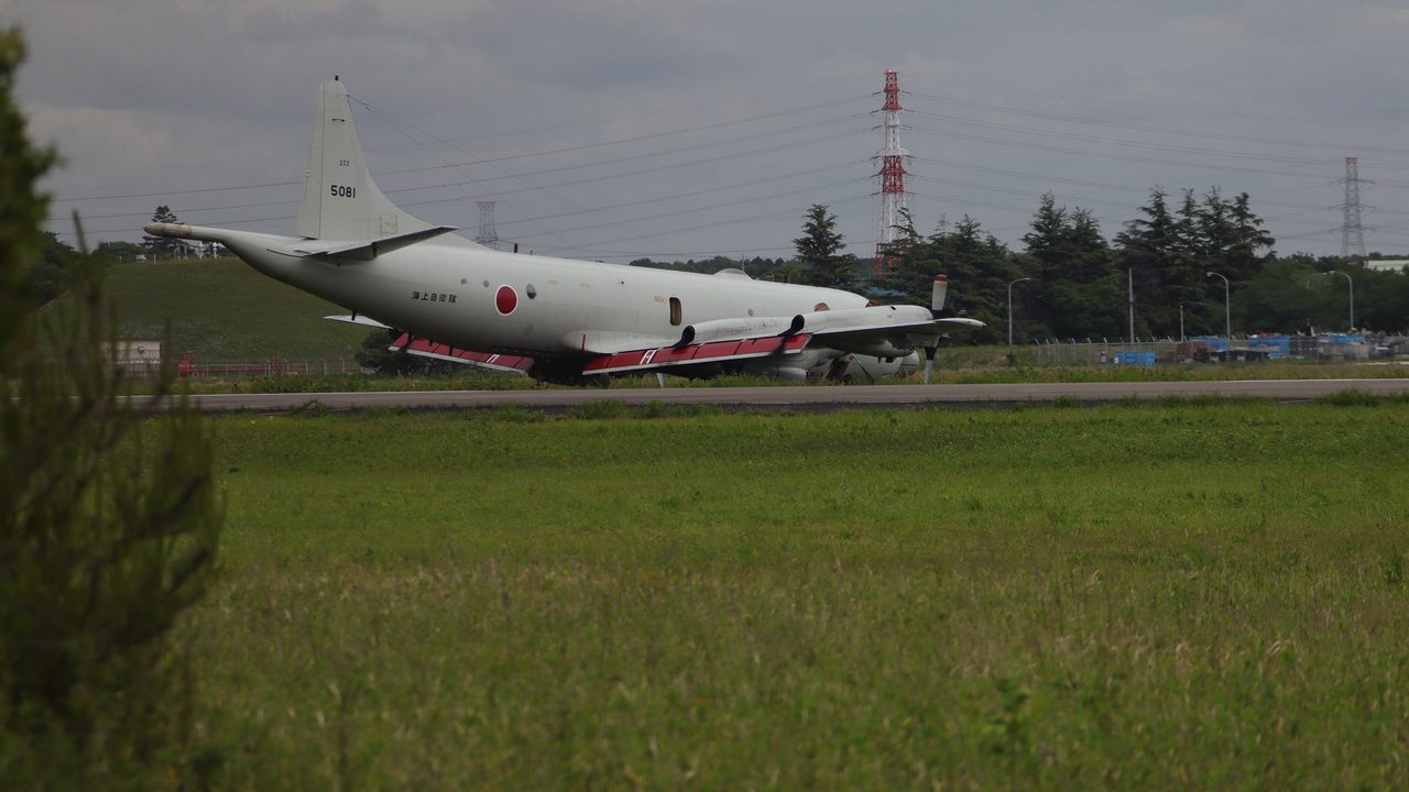 P-3C Orion выкатился за пределы ВПП в Японии