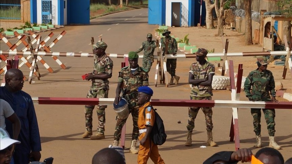Нигер закрыл границу с Бенином из-за французов