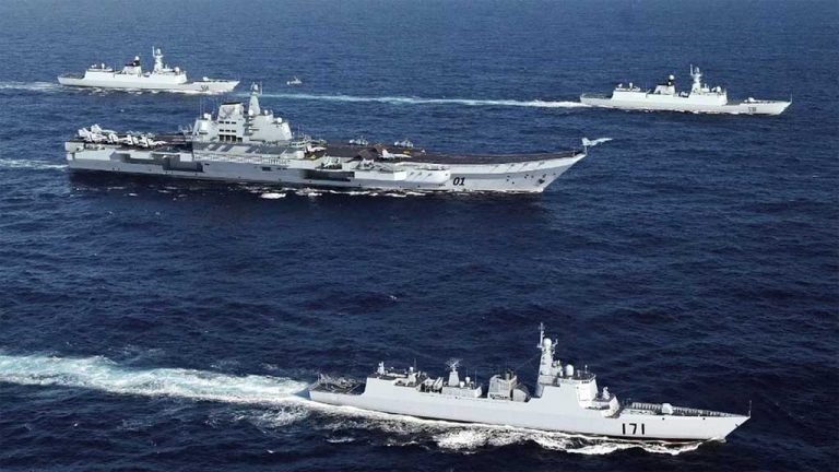 Китай начал комплексные военные учения вокруг Тайваня