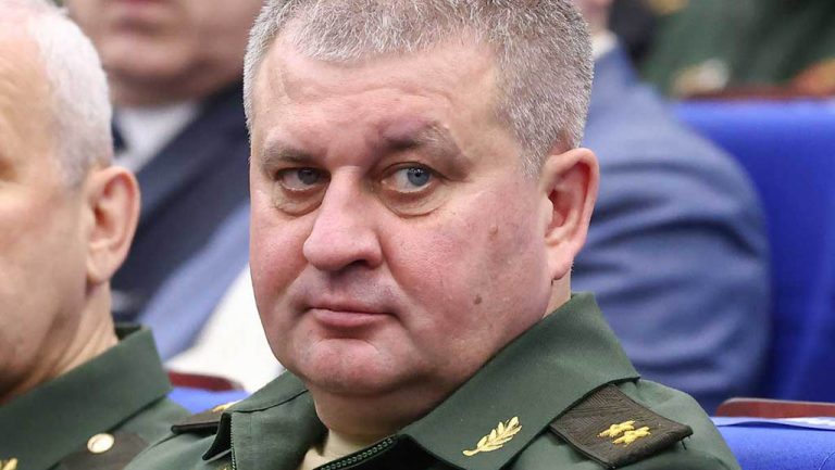 Начальник главного управления связи ВС России Вадим Шамарин арестован за взяточничество