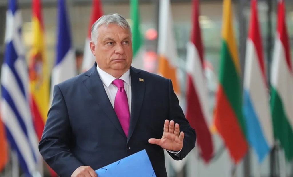 Виктор Орбан уверен, что Европа ведёт подготовку войны с Россией