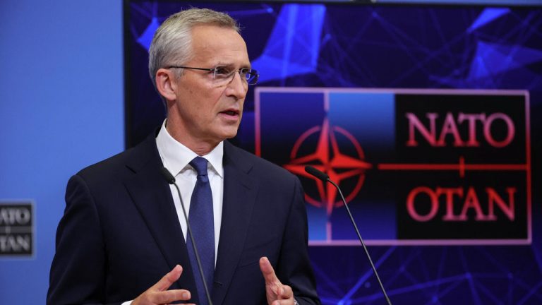 Страны НАТО обсуждают приведение ядерного оружия в боевую готовность