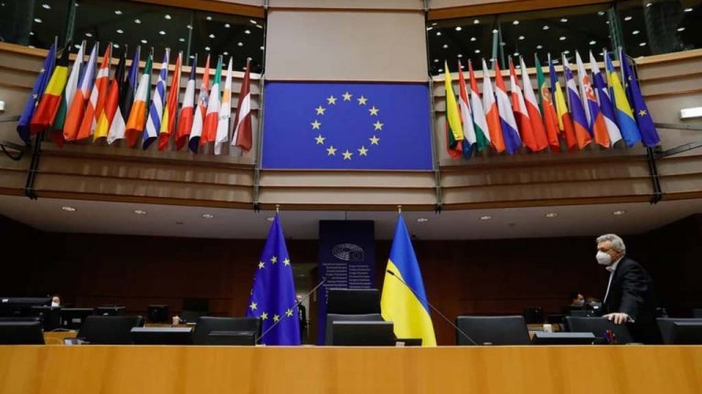 В Люксембурге начались переговоры с Украиной и Молдавией о вступлении в ЕС