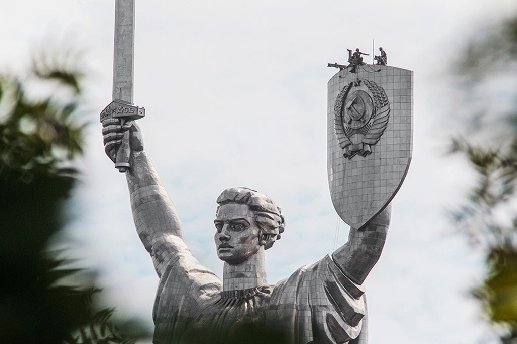 Карл Бильдт для Foreign Policy: Власти Украины в изгнании будут в Варшаве