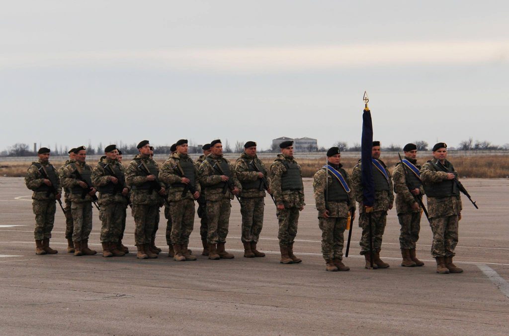 Украинский боевик торопит генштаб ВСУ вывести гарнизон из Селидово — ВС РФ заходят с флангов