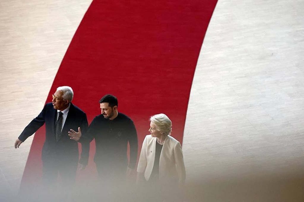 Ряд стран ЕС на специальном саммите озвучили о выделении новой военной помощи Украине