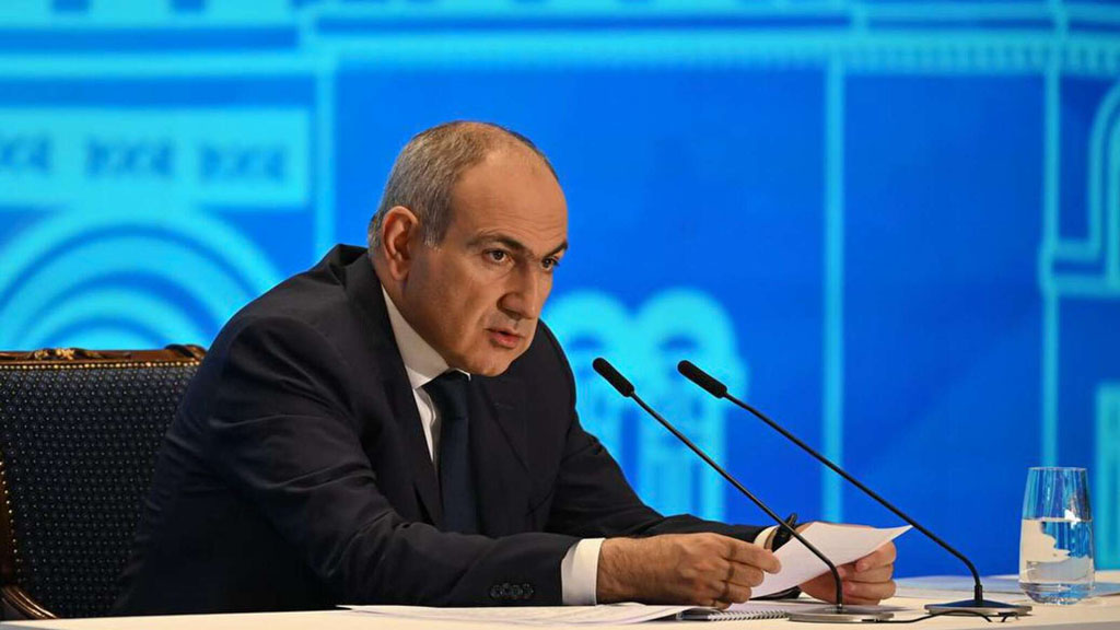 Премьер-министр Армении Никол Пашинян заявил, что республика стремится стать полноправным членом Европейского союза. По его словам, в свете принятого недавно парламентом Армении закона «О начале процесса вступления Армении в ЕС» этот вопрос поднимался в ходе недавних встреч с европейскими коллегами.