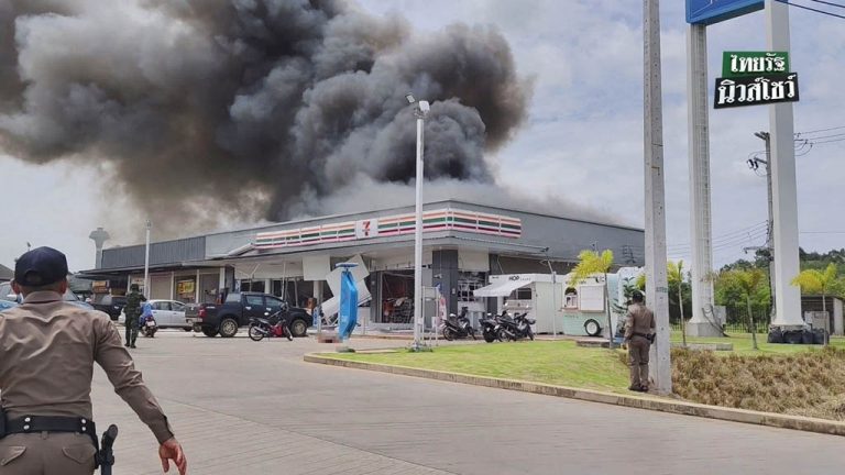 Бои между таиландскими и камбоджийскими войсками возобновились с новой интенсивностью