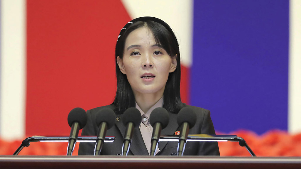 КНДР отказывается от дальнейших переговоров с Республикой Корея (РК) несмотря на внешне примирительные шаги нового президента Ли Чжэ Мёна, поскольку не видит коренных изменений в политике Сеула и не верит в искренность заявлений южнокорейских властей о стремлении к улучшению отношений, – заявила сестра лидера КНДР Ким Чен Ына, заведующий отделом ЦК Трудовой партии Кореи Ким Ё Чжон.