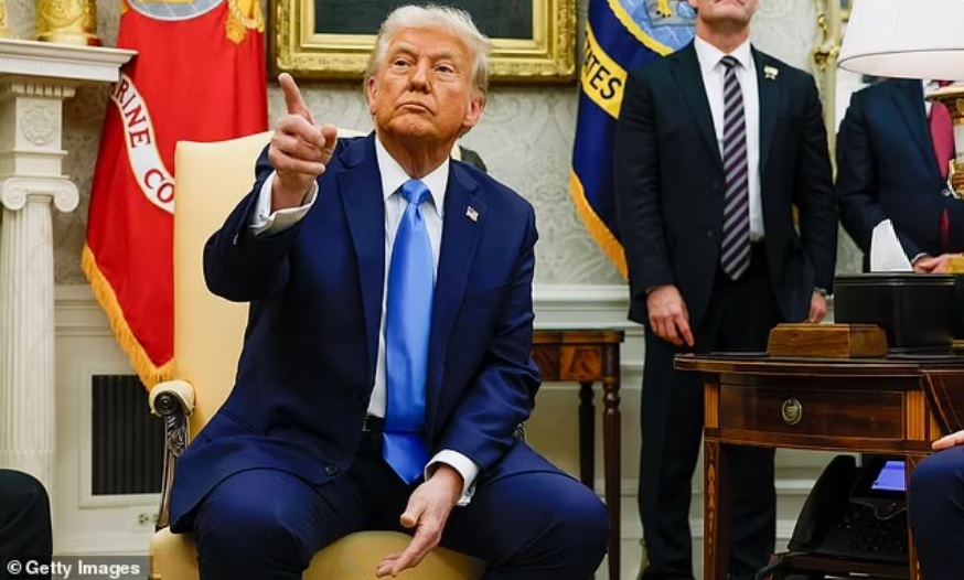 Трамп пригрозил Украине санкциями