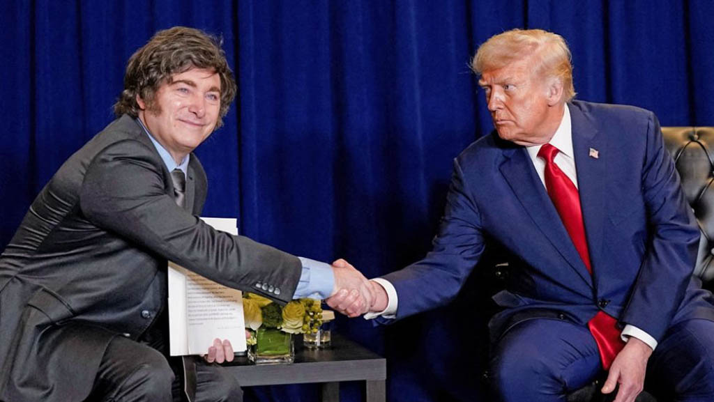 Власти Аргентины обсуждают с США предоставление финансовой помощи для погашения долгов в обмен на размещение американских военных на своей базе на юге страны, сообщил телеканал TN.