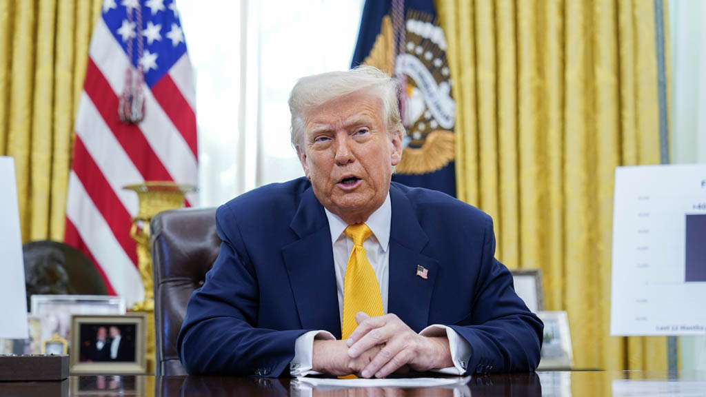 Президент США Дональд Трамп заявил, что практически принял решение о возможности поставок американских крылатых ракет Tomahawk Киеву.