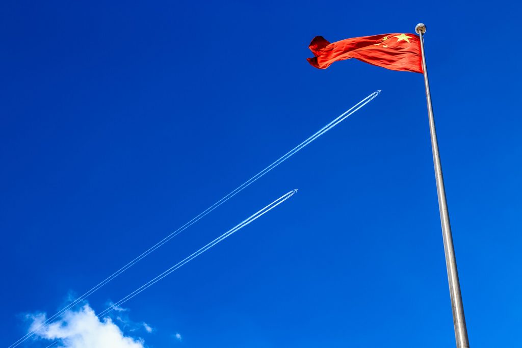 В Пекине раскритиковали идею Вашингтона запретить китайским самолетам летать в США через РФ