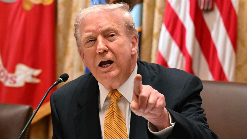 США перестали финансировать Украину и получают деньги за счёт продажи оружия НАТО, заявил президент США Дональд Трамп журналистам в Белом доме.