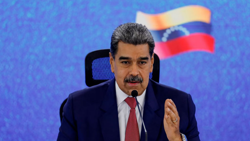 Венесуэла категорически отвергает притязания США на нефть и активы латиноамериканской страны, являющиеся безумной идеей и бредом, заявил постпред Венесуэлы в ООН Самуэль Монкада в письме, направленном на имя председателя СБ ООН.