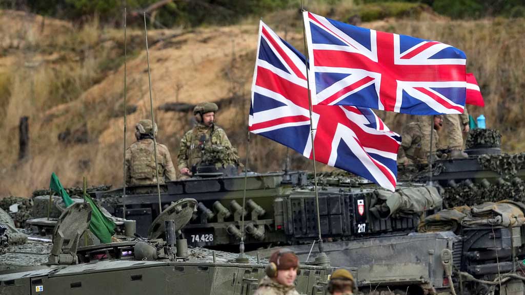 Великобритания выделила 200 миллионов фунтов стерлингов на подготовку возможного развёртывания военного контингента на Украине после завершения активных боевых действий. Об этом заявил министр обороны Великобритании Джон Хили в ходе визита в Киев.