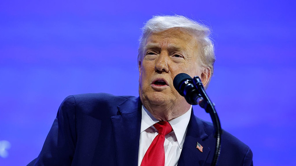 Дональд Трамп пригрозил Ирану боевой готовностью армады США в случае отказа от сделки