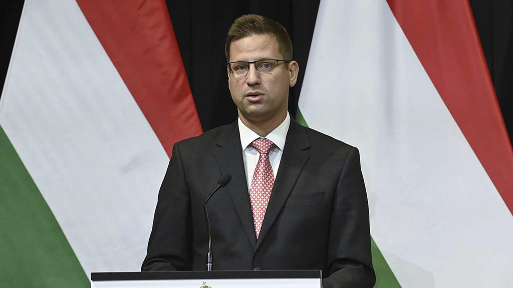 Правительство Венгрии вслед за прекращением поставок дизельного топлива на Украину рассматривает возможность полного прекращения подачи Киеву электричества и газа. Подобные меры могут быть приняты  в ответ на блокировку Украиной транзита российской нефти по трубопроводу «Дружба».