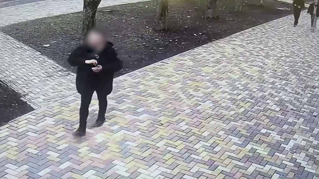 Сотрудники ФСБ предотвратили теракт в Ставрополе, который по заданию киевских спецслужб планировал осуществить гражданин России, являвшийся членом одной из украинских террористических организаций, во время проведения массовых праздничных мероприятий ко Дню защитника Отечества.