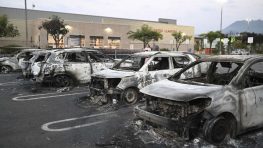 В Мексике наркокартель начал охоту за силовиками