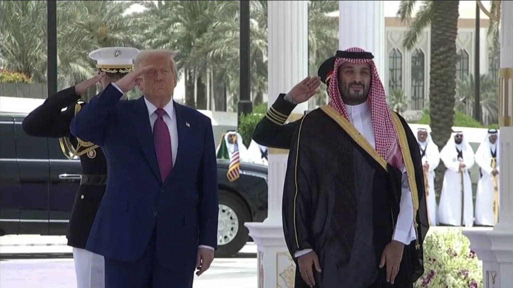 Саудовская Аравия и Объединённые Арабские Эмираты (ОАЭ) готовы присоединиться к военной кампании против Ирана.